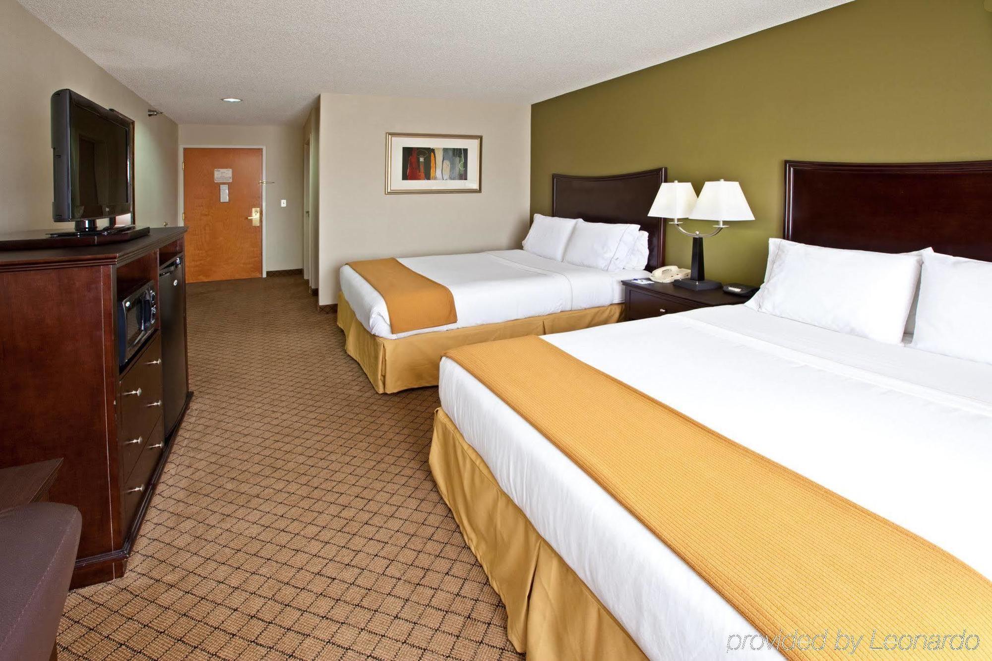 Holiday Inn Express & Suites Harrison By Ihg Номер фото