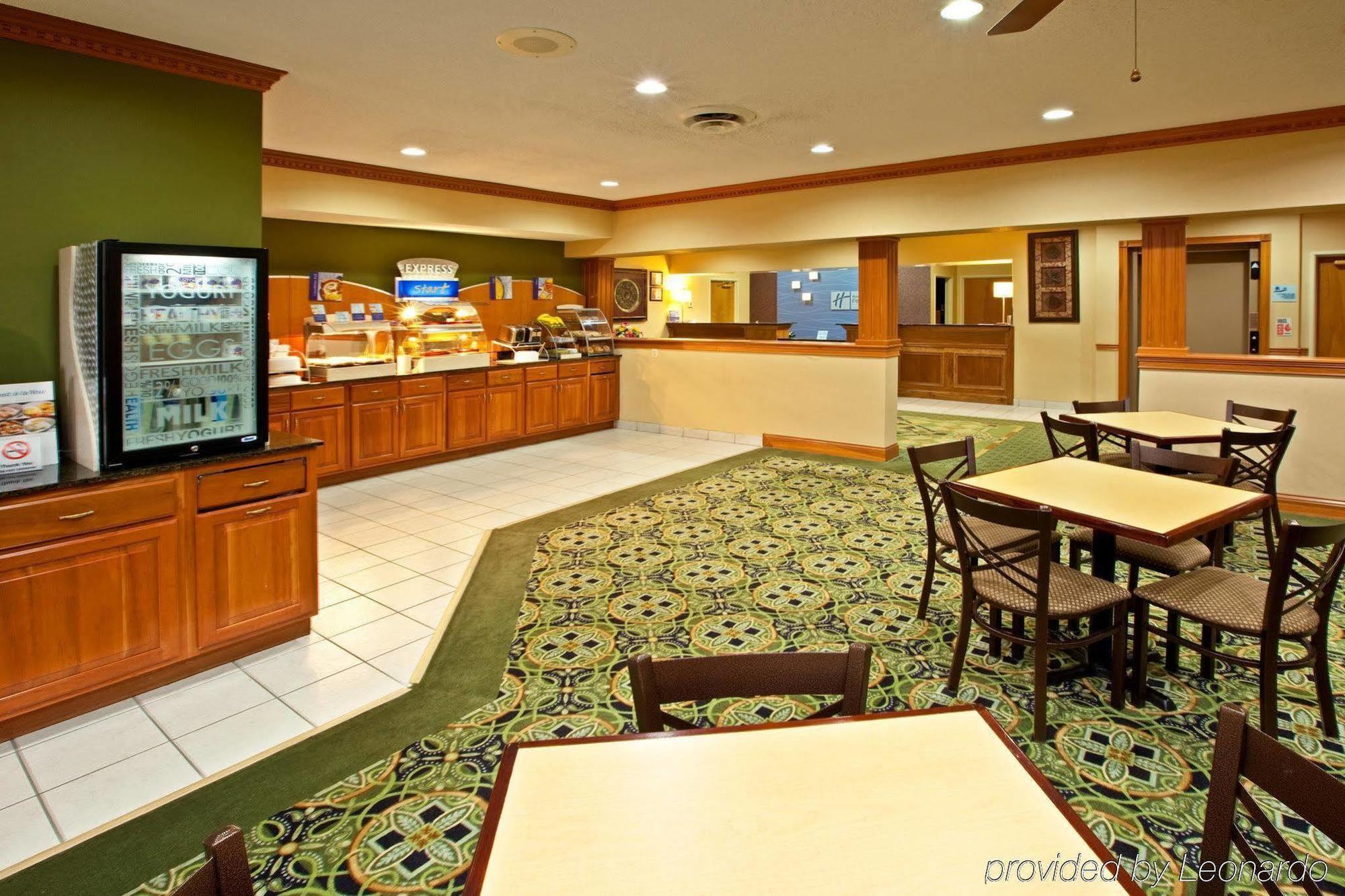 Holiday Inn Express & Suites Harrison By Ihg Ресторан фото